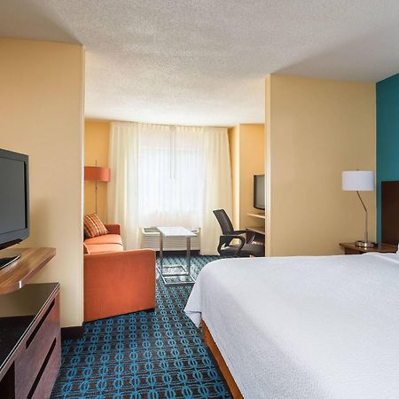 Fairfield Inn & Suites Grand Rapids Exterior photo